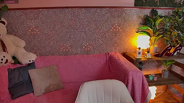 HelenaBoyd online show from 07.10.26