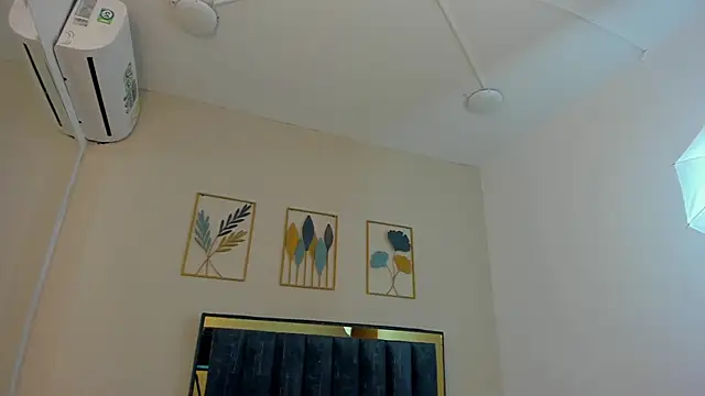 Snapshot of martinc_aria chatting on 07.12.26 martinc aria online show from 07.12.26