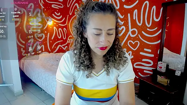 Snapshot of afrodita_marin chatting on 06.23.26 afrodita marin online show from 06.23.26