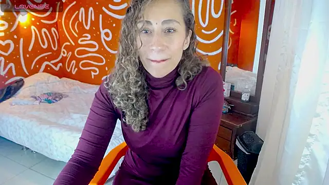 Snapshot of afrodita_marin chatting on 07.15.26 afrodita marin online show from 07.15.26