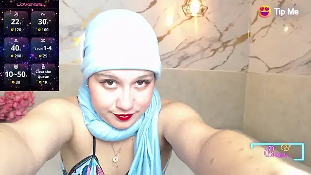 Snapshot of Sahaara chatting on 06.18.26 Sahaara online show from 06.18.26