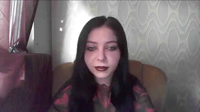 Snapshot of RileyTight chatting on 06.08.26 RileyTight online show from 06.08.26