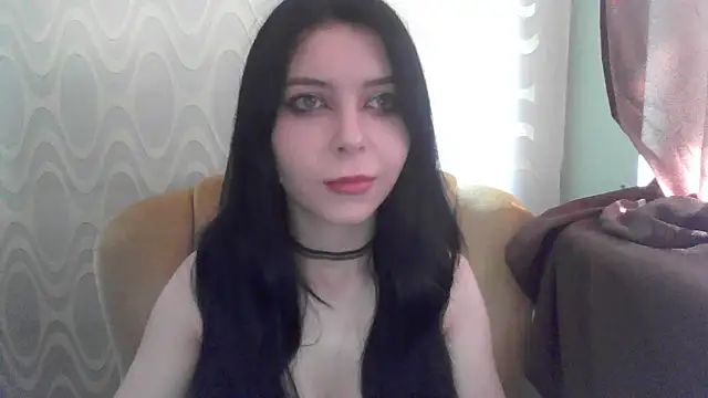 Snapshot of RileyTight chatting on 06.19.26 RileyTight online show from 06.19.26