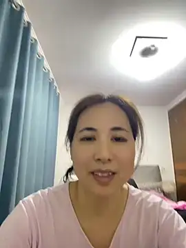 Snapshot of mama202688 chatting on 06.18.26 mama202688 online show from 06.18.26