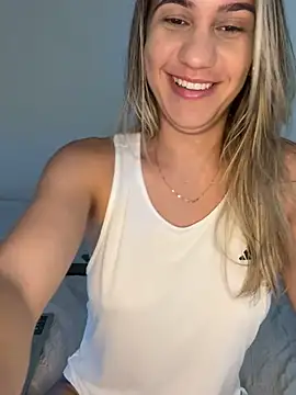 Snapshot of Betinhaalves chatting on 06.16.26 Betinhaalves online show from 06.16.26