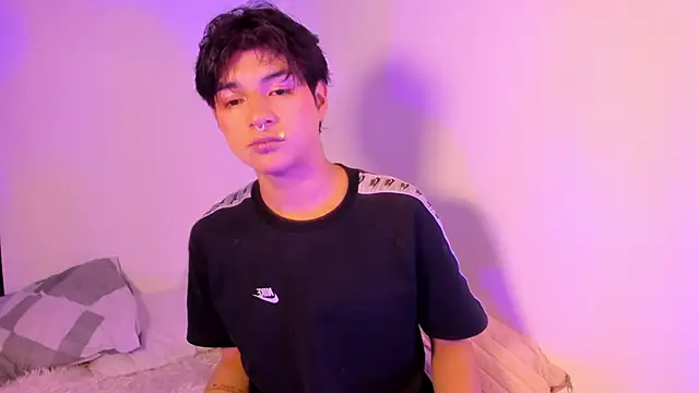 Aleaurarashii online show from 06.20.26