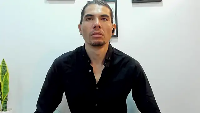 Snapshot of Antony_Stone chatting on 07.04.26 Antony Stone online show from 07.04.26