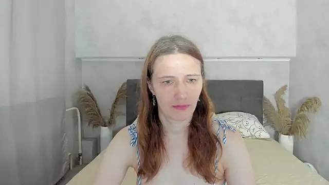 Snapshot of Kathrine-Meyer chatting on 06.15.26 Kathrine-Meyer online show from 06.15.26