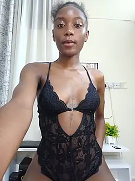 Sweet-Hennessy online show from 06.28.26