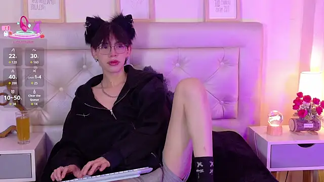 Kim Adrien online show from 06.22.26