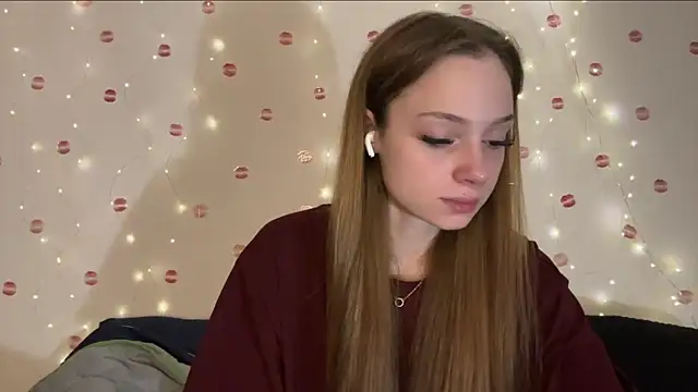 itskylieee online show from 07.15.26