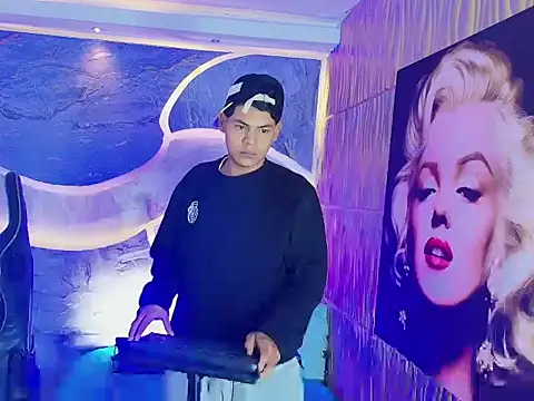 Alexi hot23 online show from 06.06.26