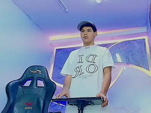 Alexi hot23 online show from 07.12.26