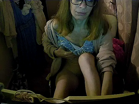 Aphrodity Roxx online show from 07.31.26