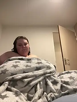 chubbyqueenbb online show from 06.17.26