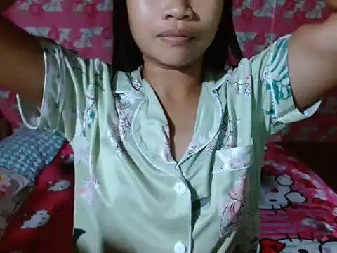 Snapshot of Itsme_Foxy_Shantale chatting on 06.18.26 Itsme Foxy Shantale online show from 06.18.26
