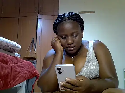 Snapshot of biganni_ chatting on 06.09.26 biganni online show from 06.09.26