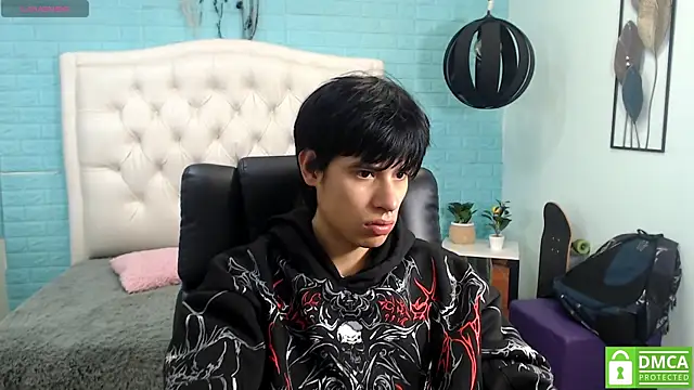 Snapshot of wayath1 chatting on 07.19.26 wayath1 online show from 07.19.26