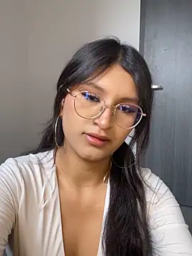 Snapshot of lizyyyy_ chatting on 06.09.26 lizyyyy online show from 06.09.26