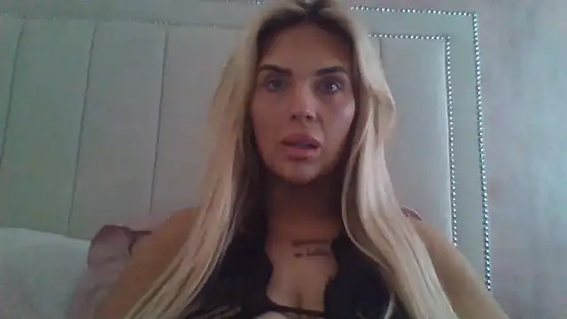 MiaMae x online show from 07.05.26