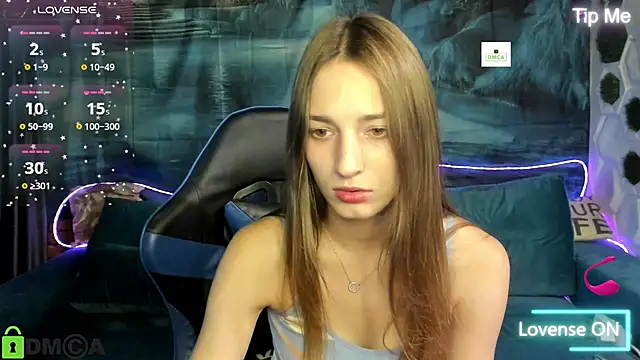 Snapshot of MaryMee88 chatting on 07.18.26 MaryMee88 online show from 07.18.26