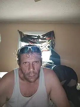 Snapshot of StonedStroker7thick chatting on 07.17.26 StonedStroker7thick online show from 07.17.26