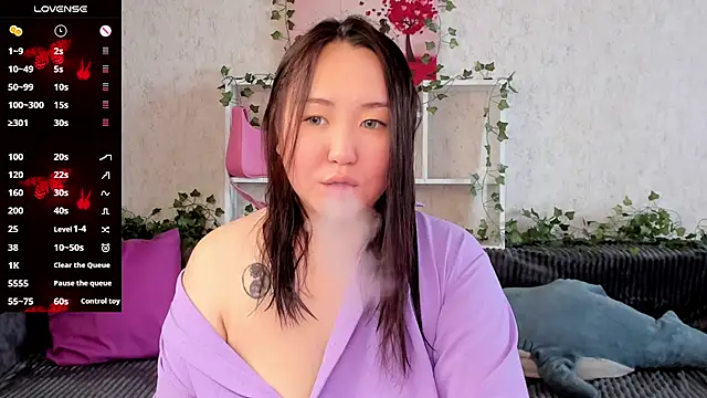 Snapshot of sweet_Marceline chatting on 07.16.26 sweet Marceline online show from 07.16.26