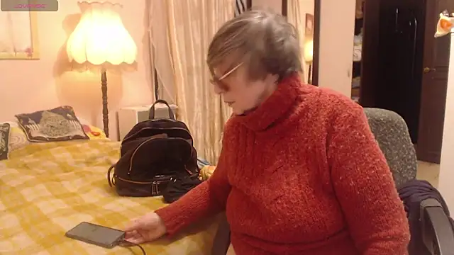 Sharon Amore online show from 02.11.26