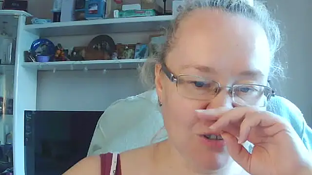 Snapshot of Viola27 chatting on 07.14.26 Viola27 online show from 07.14.26