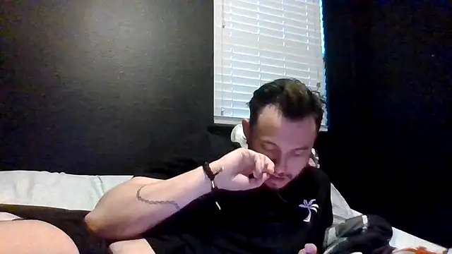 Mikecloudyhawk online show from 06.27.26