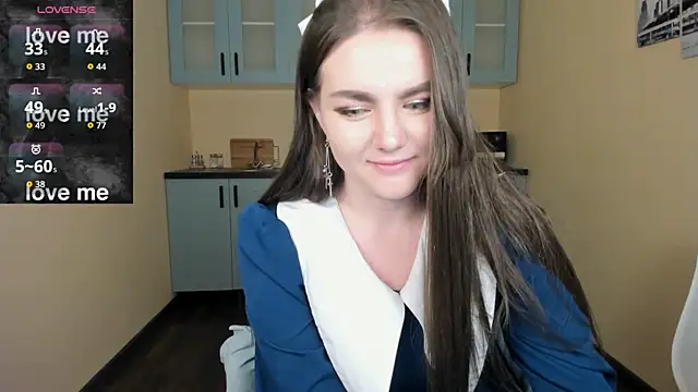 Snapshot of XenaBevy chatting on 07.26.26 XenaBevy online show from 07.26.26