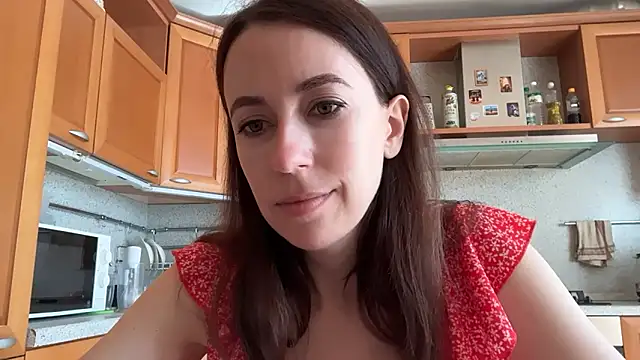 Flamingo Queen online show from 06.18.26