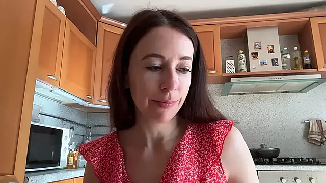 Flamingo Queen online show from 06.20.26
