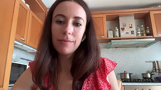 Flamingo Queen online show from 07.29.26