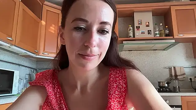 Flamingo Queen online show from 08.04.26
