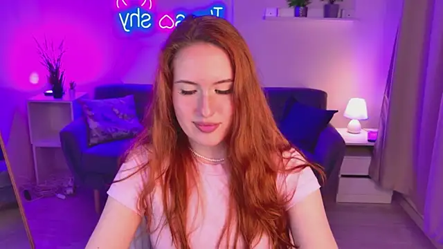 Snapshot of ChloeAster chatting on 06.30.26 ChloeAster online show from 06.30.26