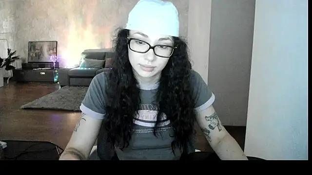 Snapshot of elisskriter chatting on 07.23.26 elisskriter online show from 07.23.26