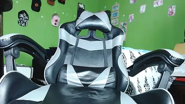 Snapshot of Arian_Pervert chatting on 02.11.25 Arian Pervert online show from 02.11.25