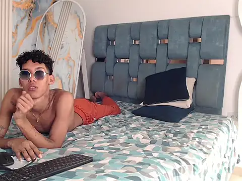 Thick cock guys online show from 06.11.26