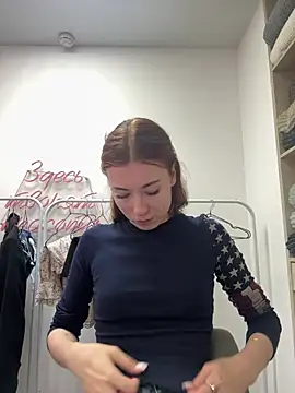Snapshot of AlisaRussel chatting on 06.19.26 AlisaRussel online show from 06.19.26