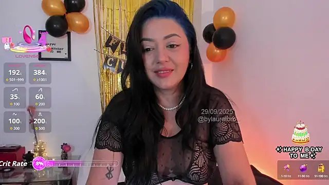 LauraToro  online show from 09.29.25