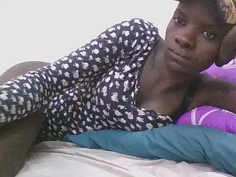 ebonypetite2 online show from 07.10.26
