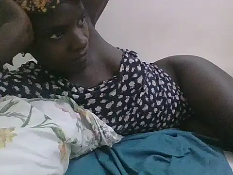 ebonypetite2 online show from 07.13.26