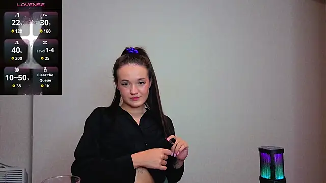 Snapshot of Milky_Lily_ chatting on 07.02.26 Milky Lily online show from 07.02.26