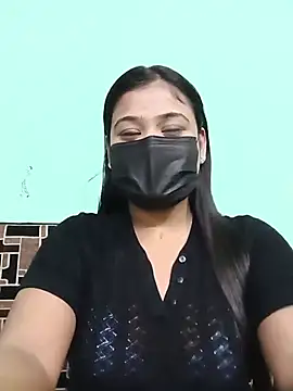Snapshot of Sweathatamil chatting on 06.25.26 Sweathatamil online show from 06.25.26