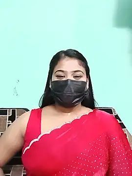 Snapshot of Sweathatamil chatting on 07.11.26 Sweathatamil online show from 07.11.26