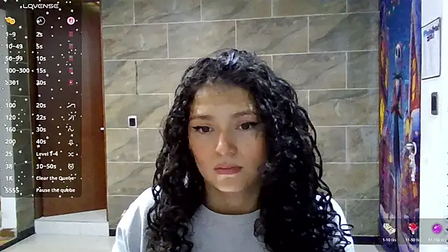 Snapshot of Diamond_Curls chatting on 07.28.26 Diamond Curls online show from 07.28.26