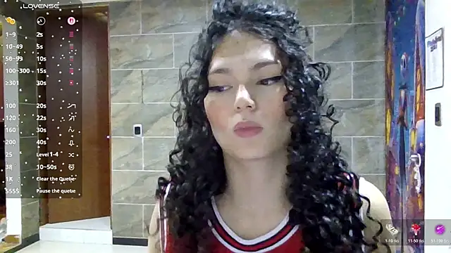 Snapshot of Diamond_Curls chatting on 07.30.26 Diamond Curls online show from 07.30.26