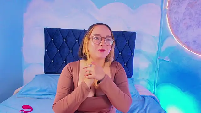 SilviaSmithh online show from 06.09.26