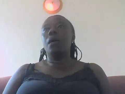 laula3030 online show from 06.30.26